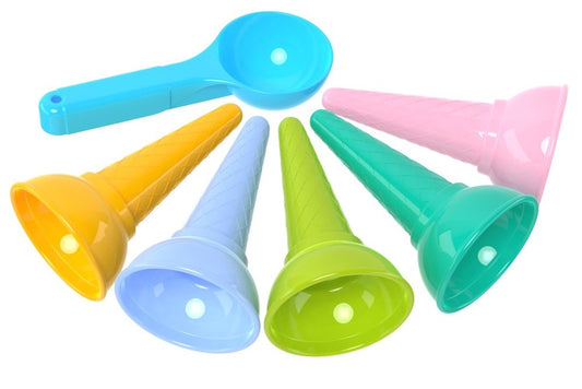 LEAN TOYS Set mit bunten Sandförmchen für Eistüten 6221